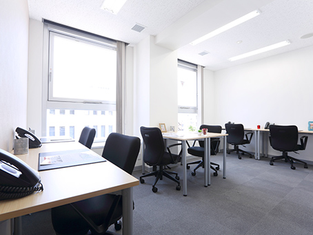 Regus - Yokohama, Kannai image 5