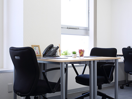 Regus - Yokohama, Kannai image 4