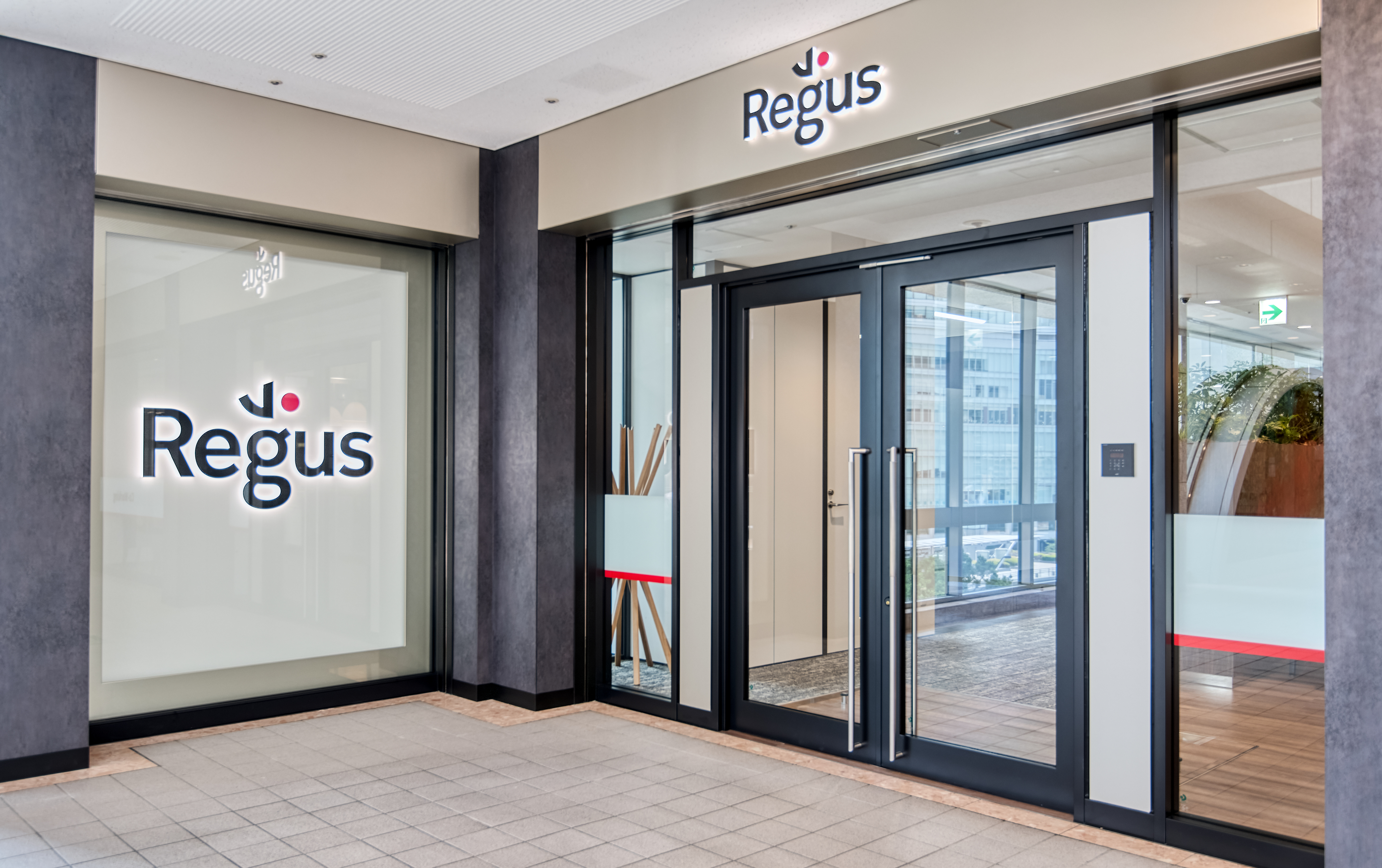 Regus - Yokohama,  Yokohama Landmark Plaza image 3