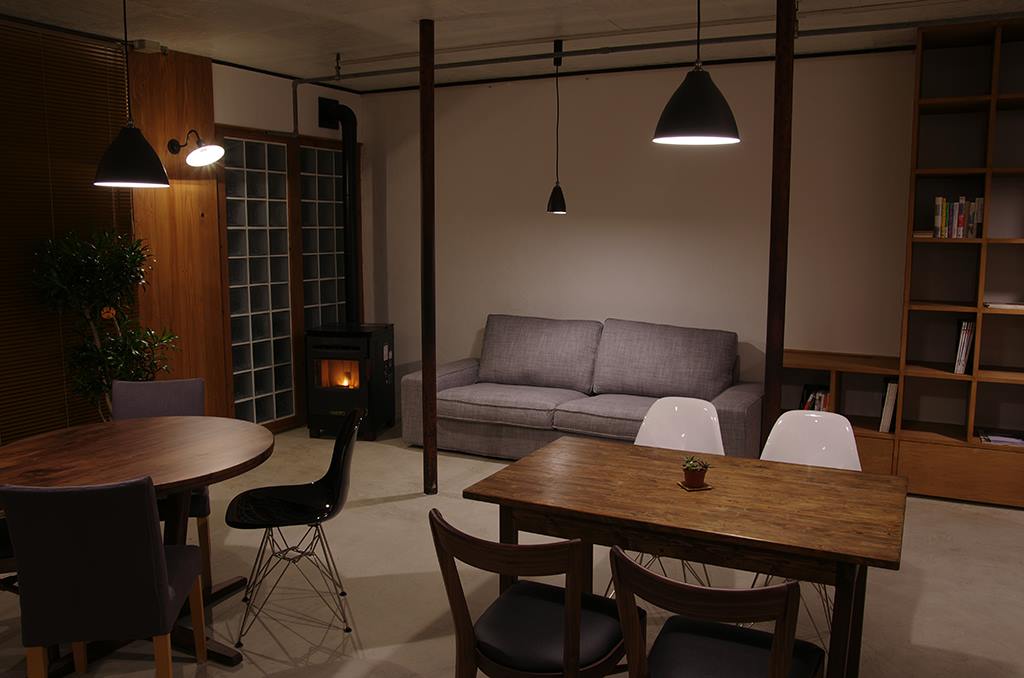 Studio 800 Man image 3