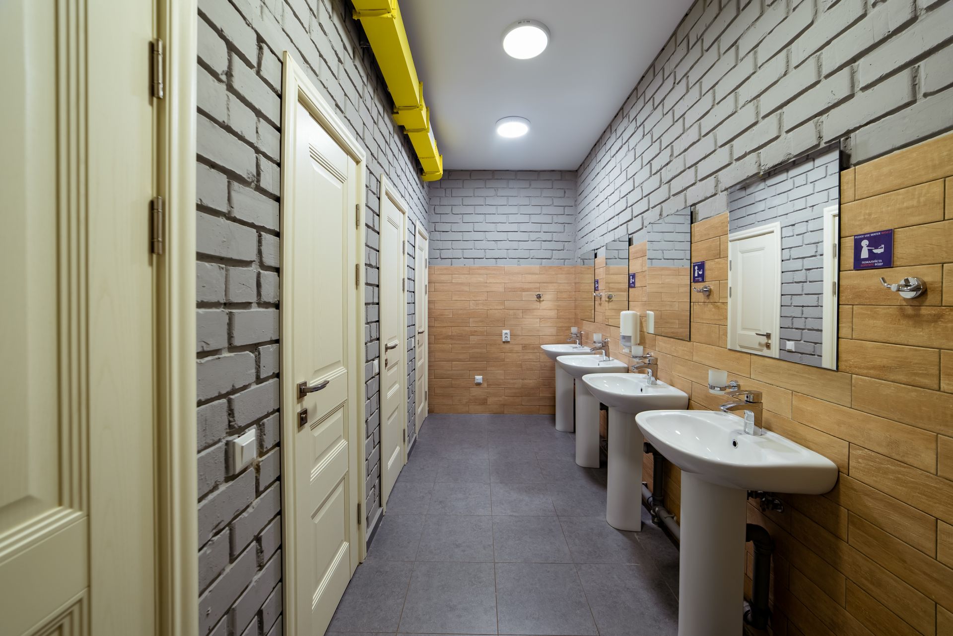 ololoFreelander image 4