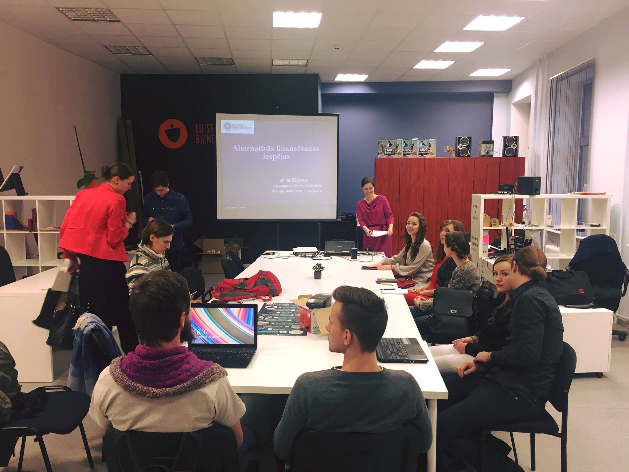 SBI - Student Business i\Incubator image 5