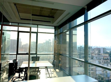 961Offices image 4
