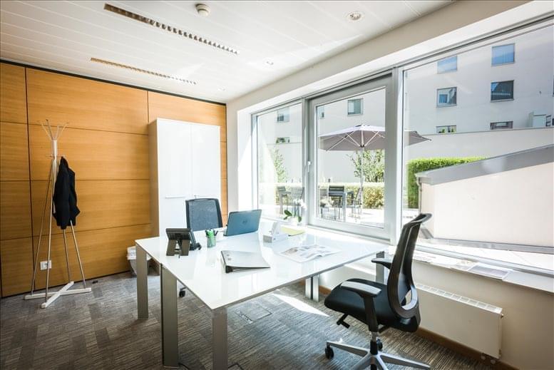 Private Business Center  image 5