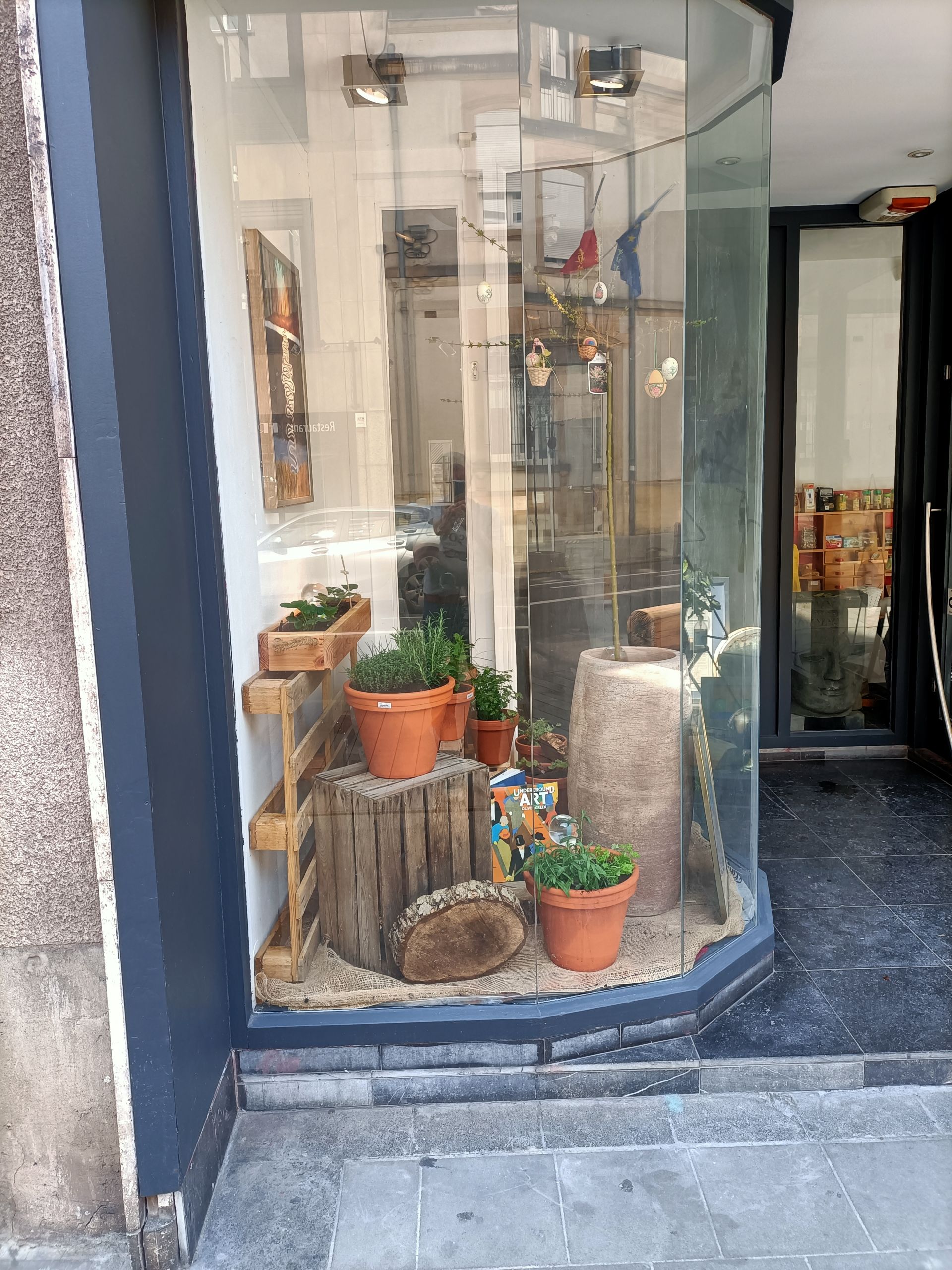 Green Office image 5