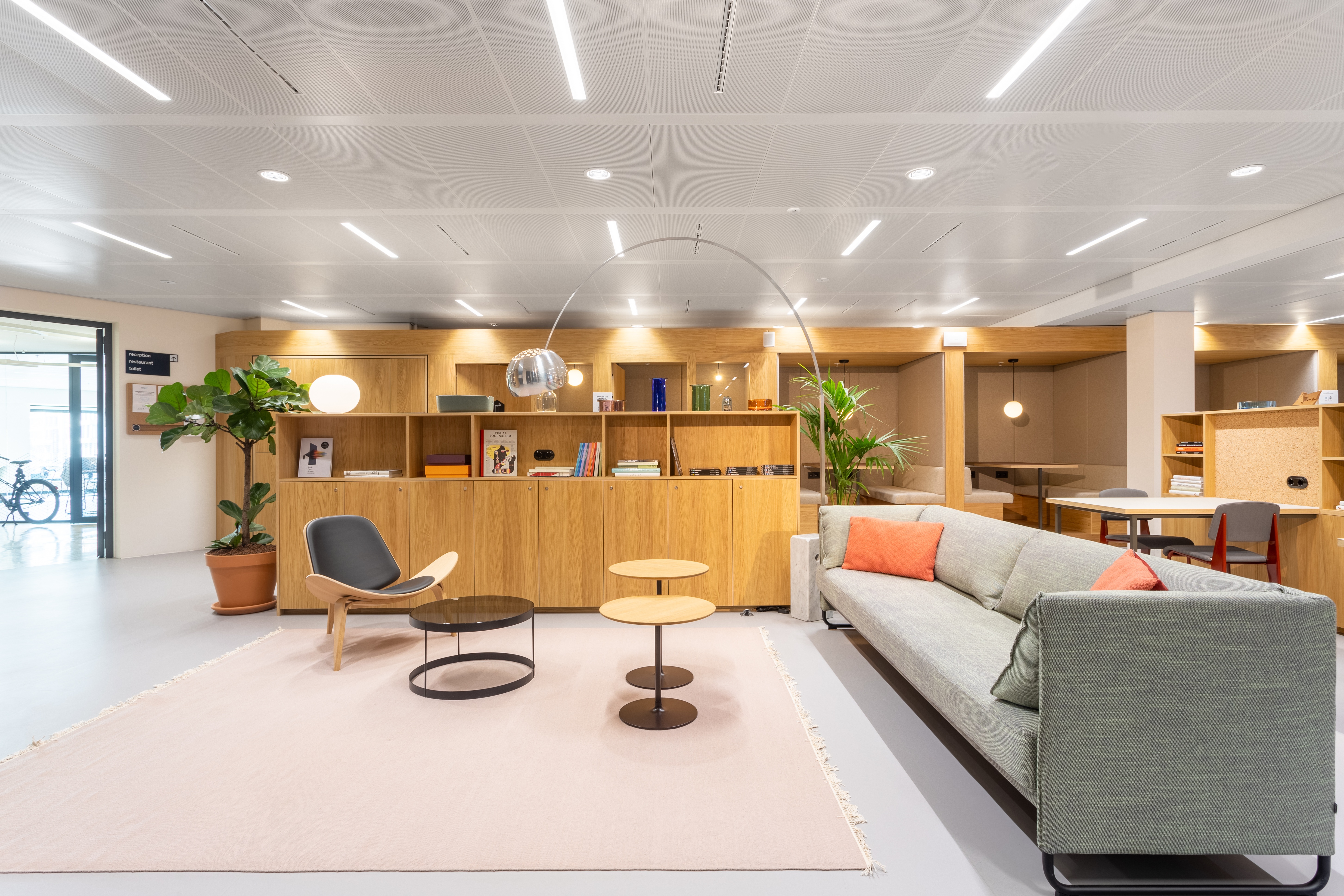 Spaces - Luxembourg, Spaces Place de la Gare image 5