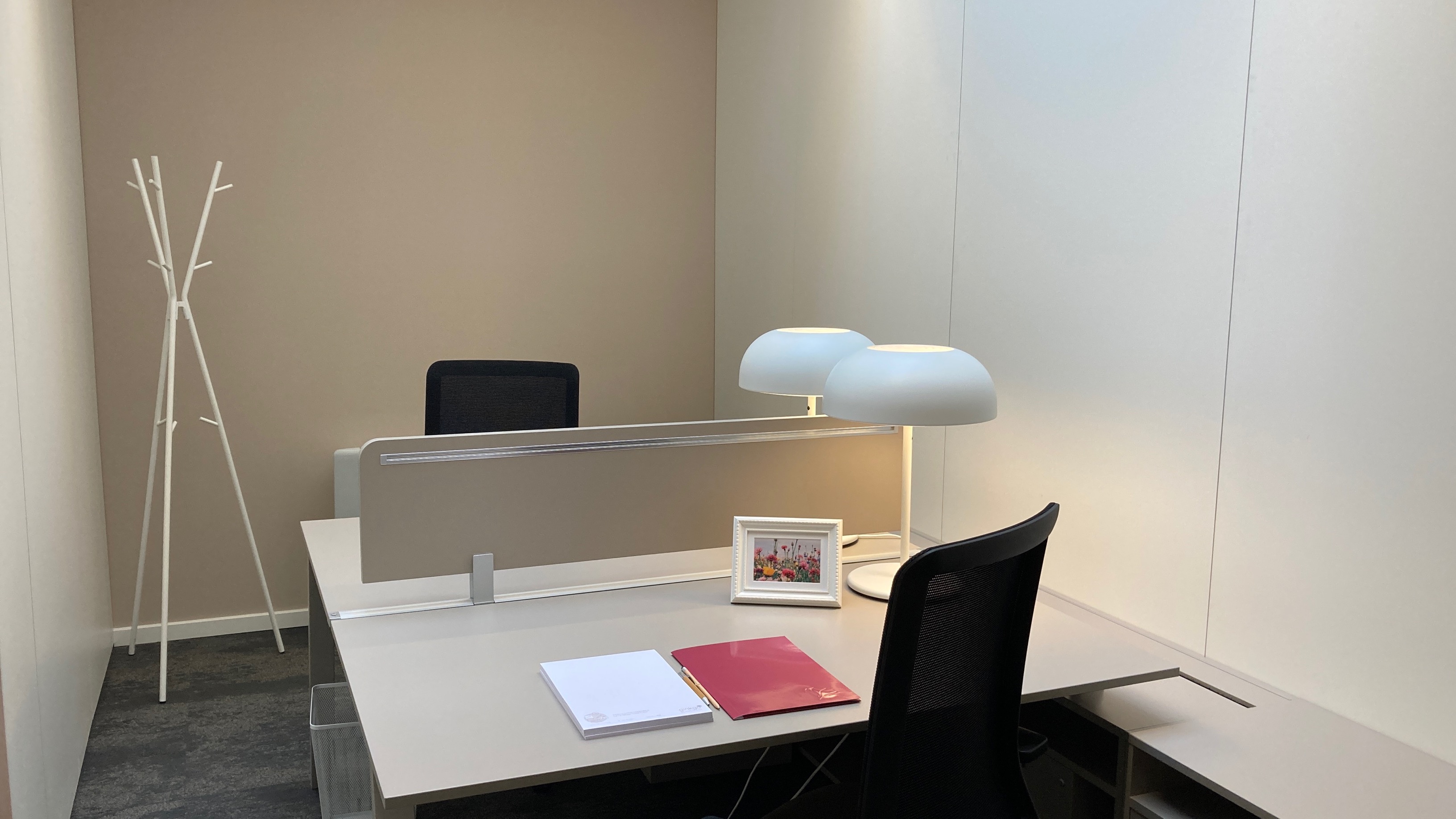 The City by Ginkgo image 4