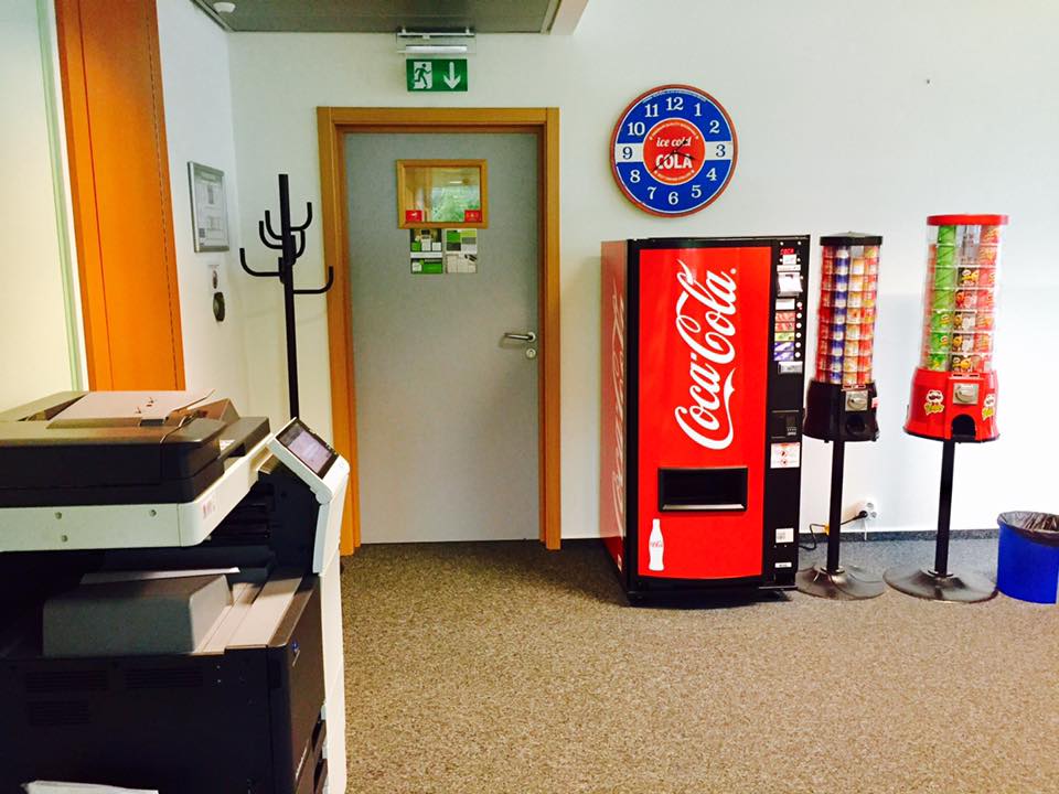 Urban Office image 3