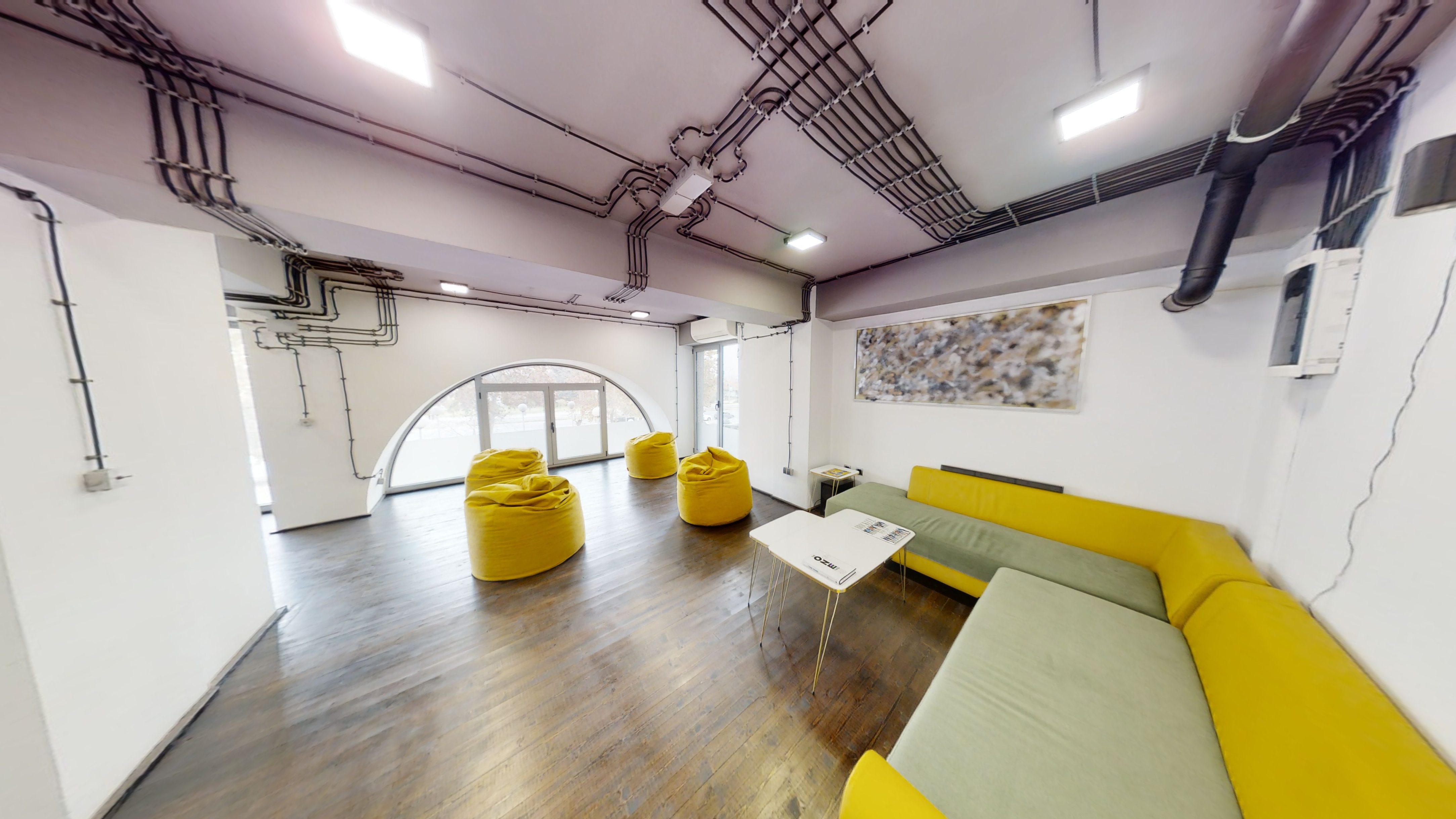 Freedom Lounge image 3