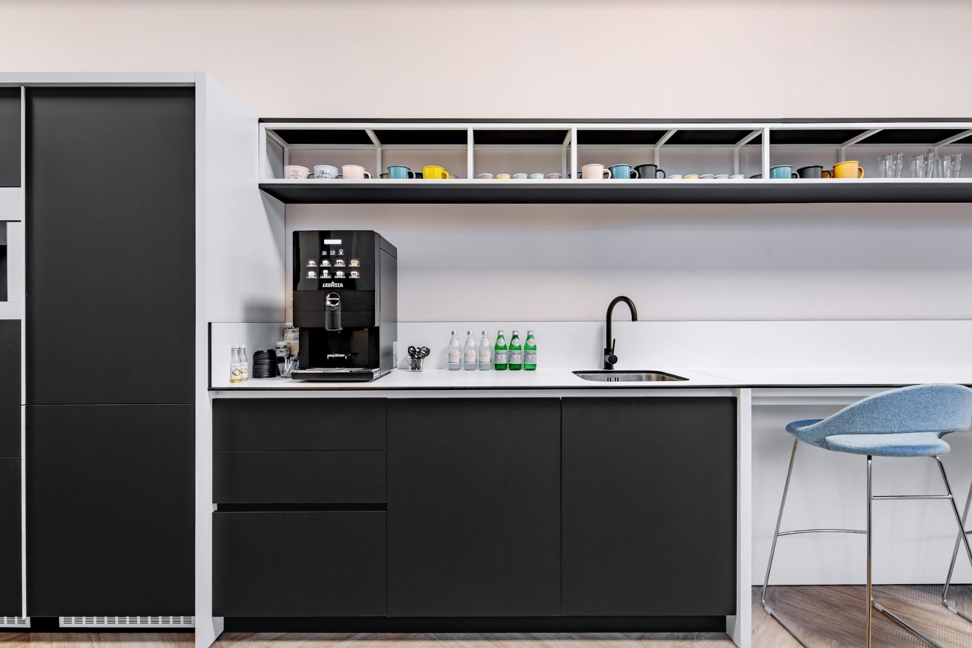 Property One Co-Work image 4