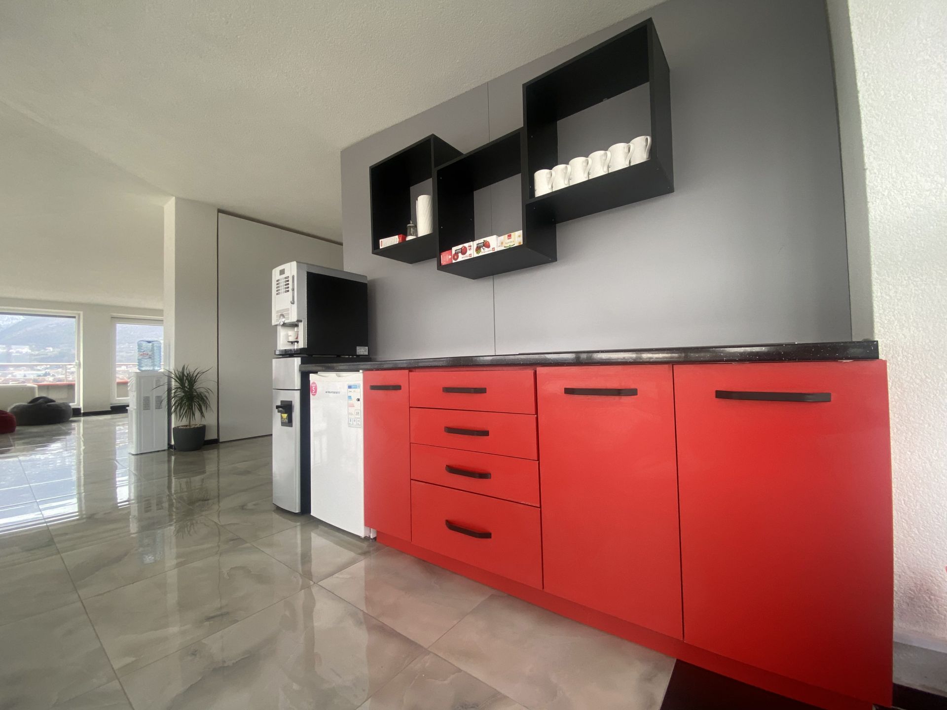 iSolve Coworking Spaces image 3