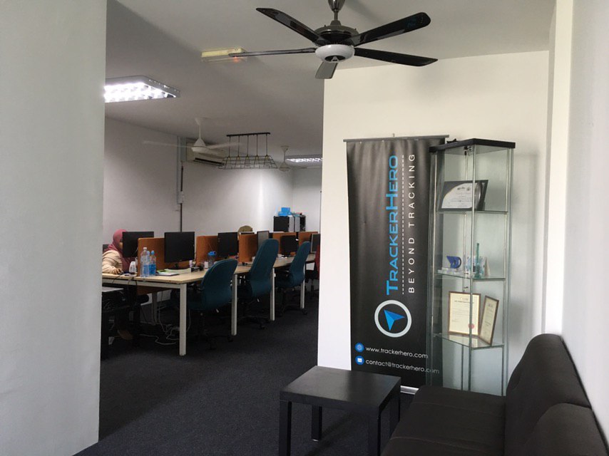 TrackerHero Space image 3