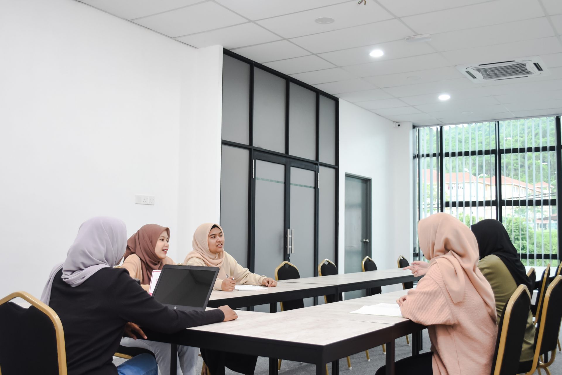 HIVE CO-WORKING SPACE image 2