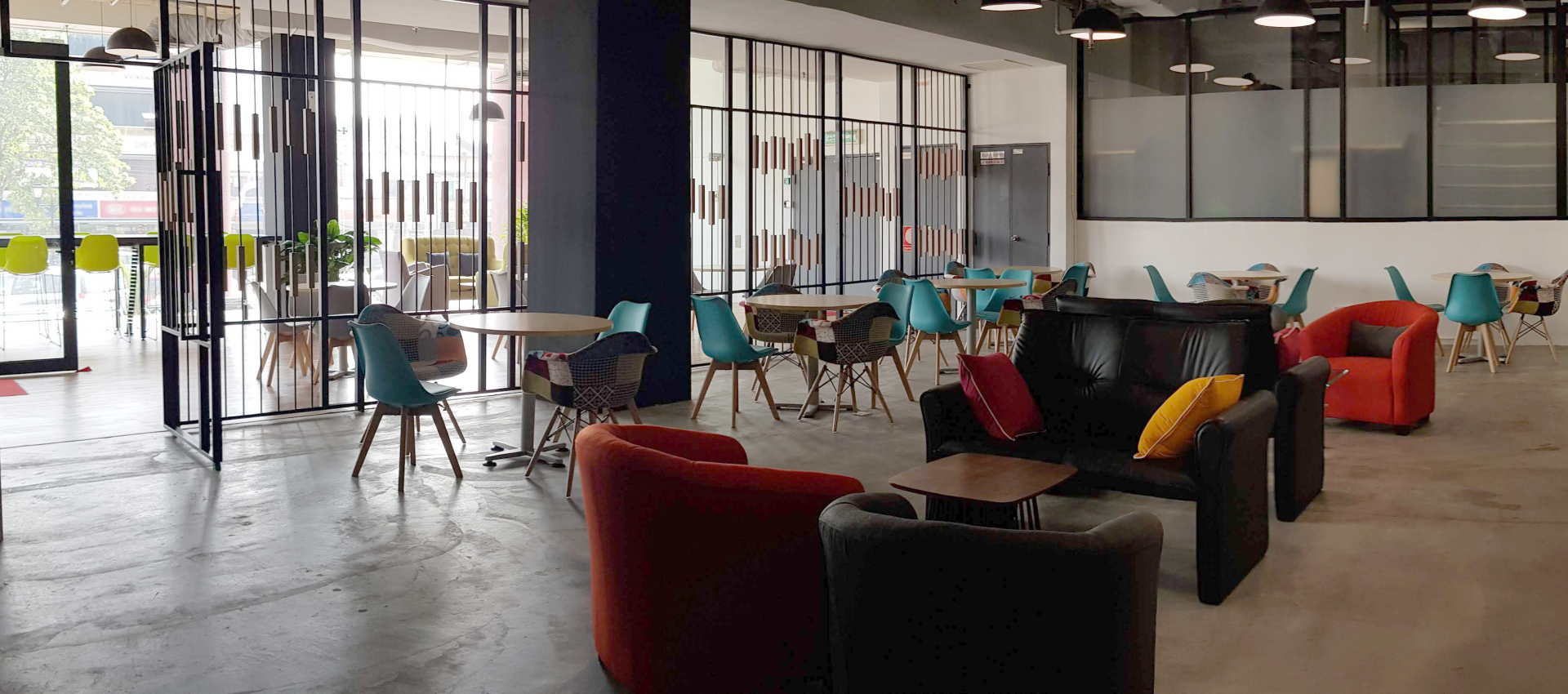 BIZCO Coworking Space image 5