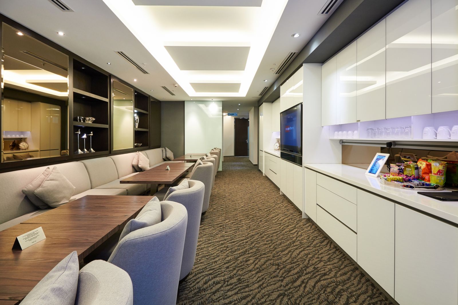 CEO SUITE - 26th F/ Menara Maxis image 5