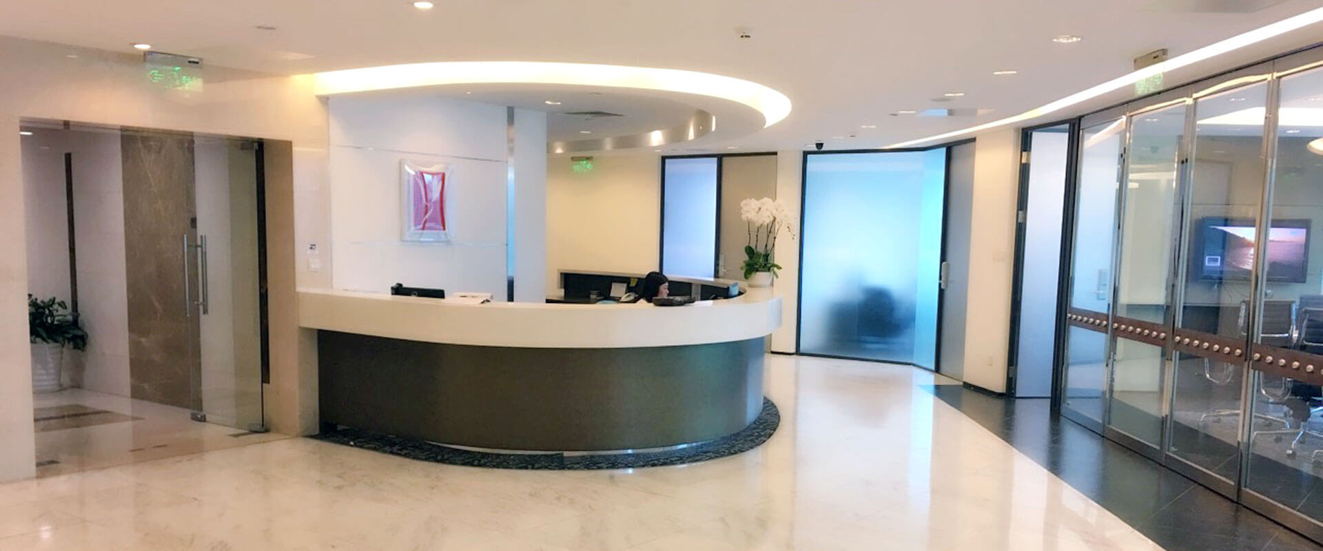 CEO SUITE - 36th F/ Menara Maxis image 5