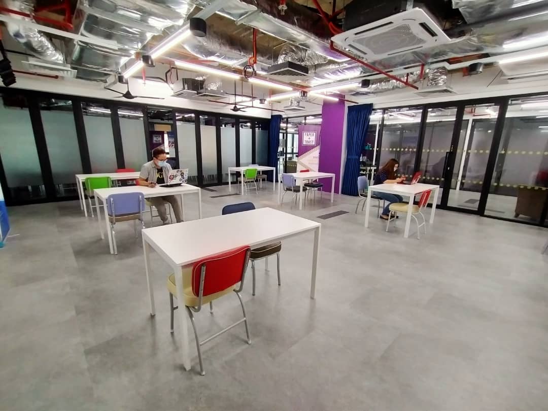 Toast essay 04 image