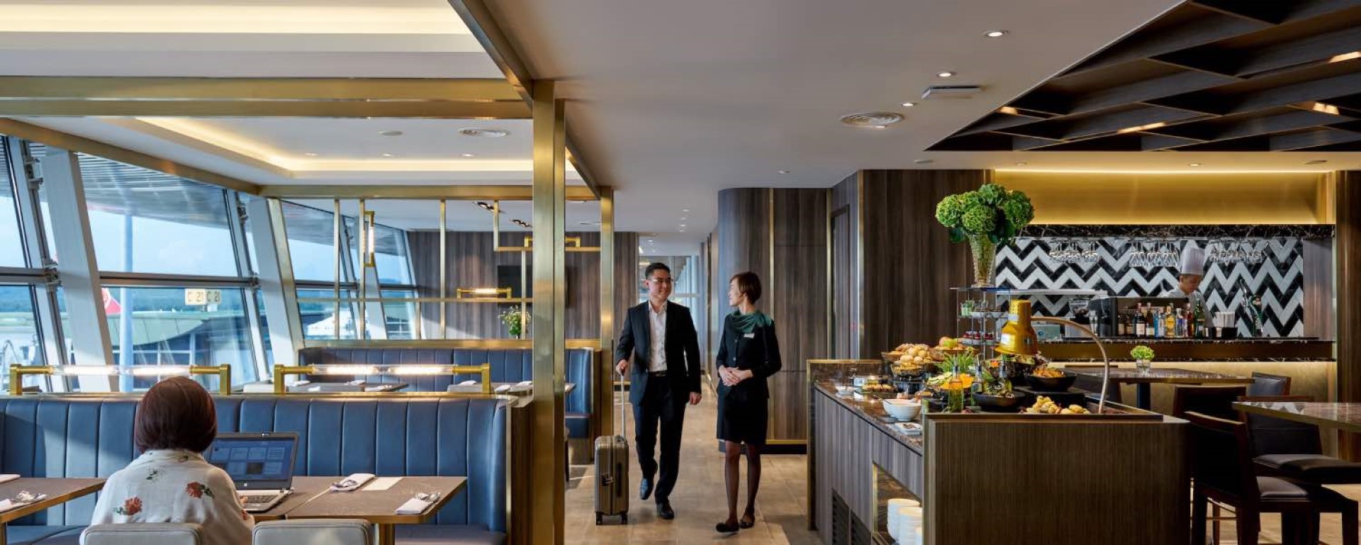 Plaza Premium First (International Departures) / Kuala Lumpur image 5