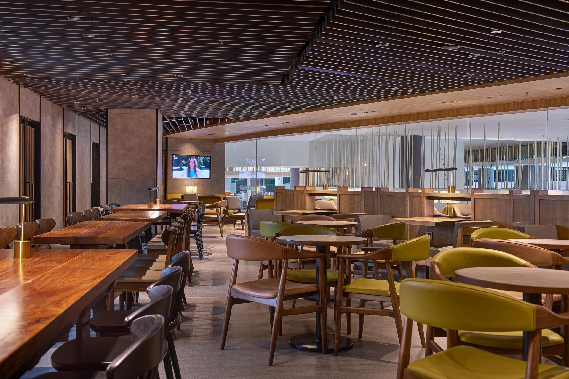 Plaza Premium Lounge (Next to Aerotel Kuala Lumpur) image 5