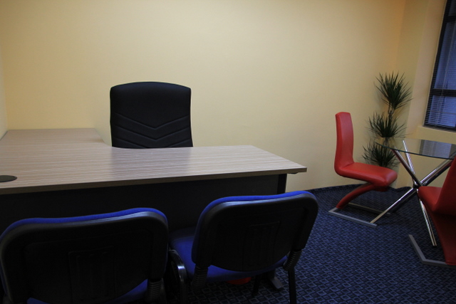 White Oak Office image 3