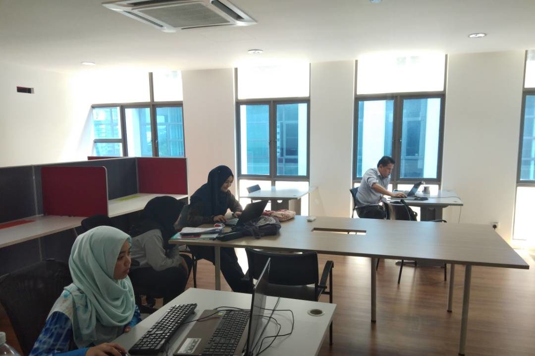 EcoBlok Workspaces image 2