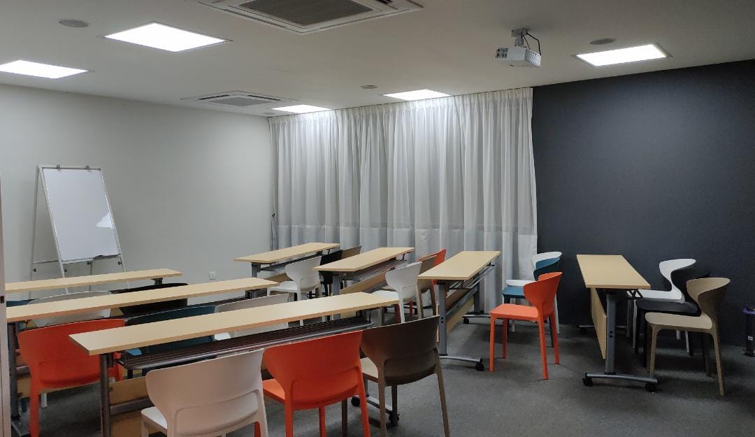 Let's CO Working Space image 4