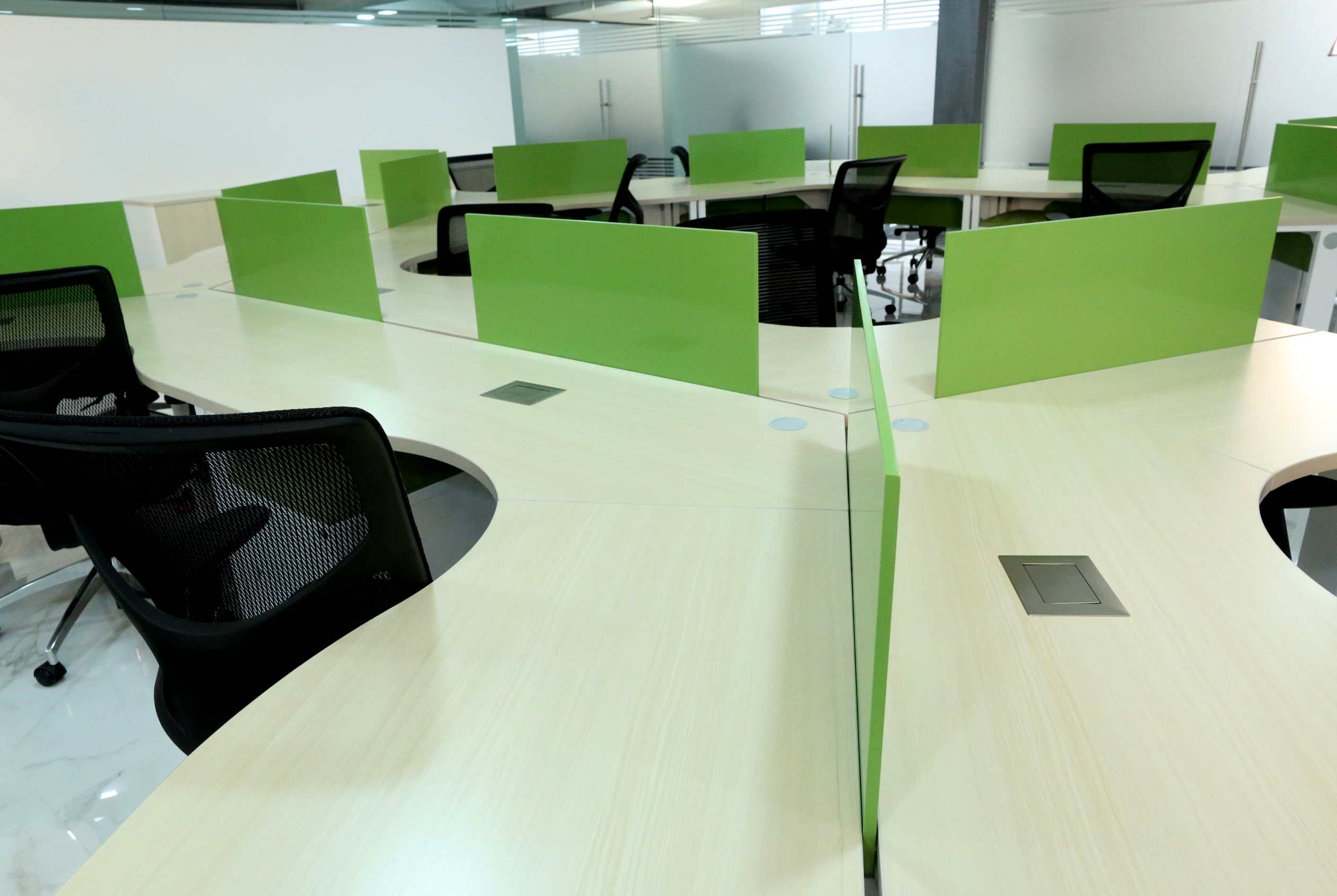 Novo Emerald image 5