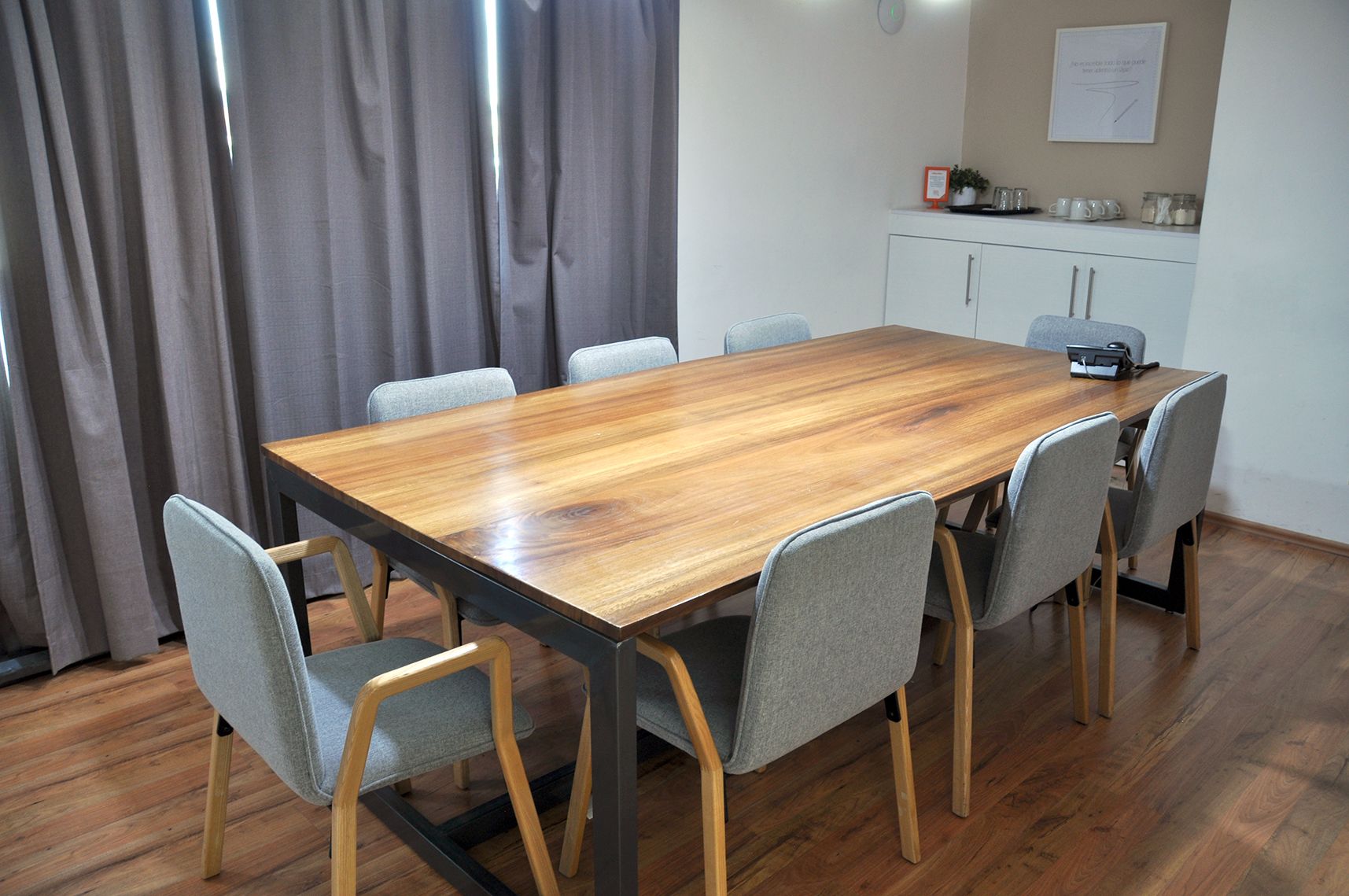 WorkHere! Coworking image 2