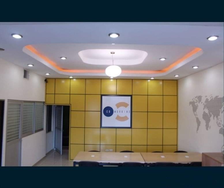 Punto Central Coworking image 2