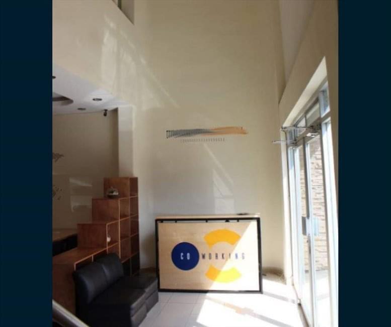 Punto Central Coworking image 1