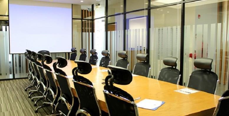 IZA Business Centers image 5