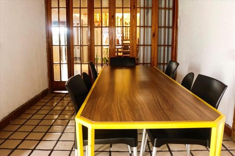 Lanister Centro de Negocios image 4