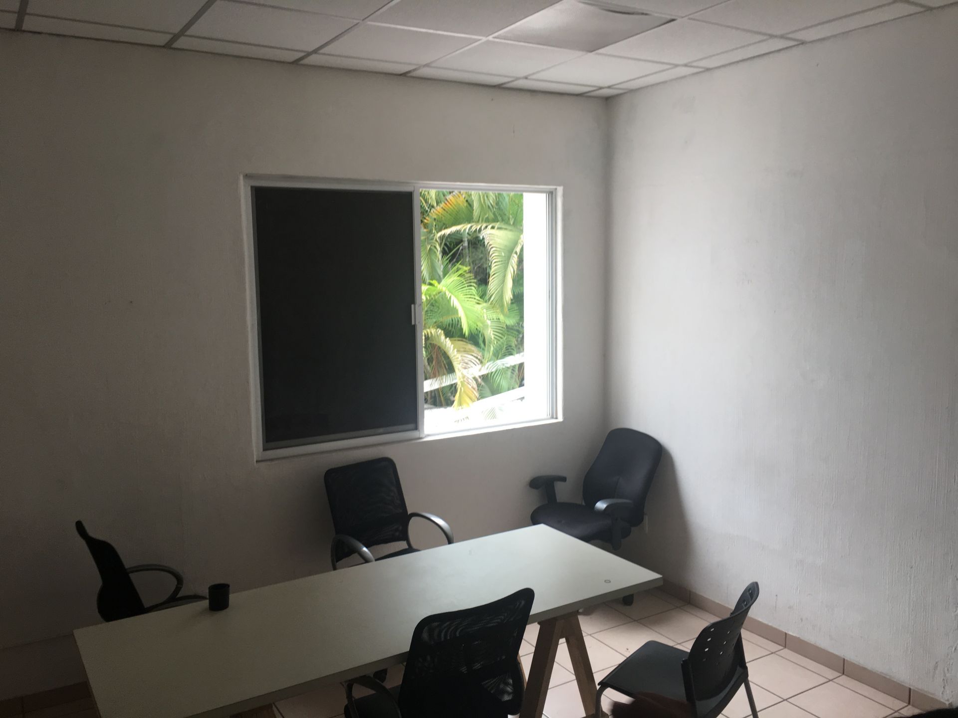 Hacker Garage image 4