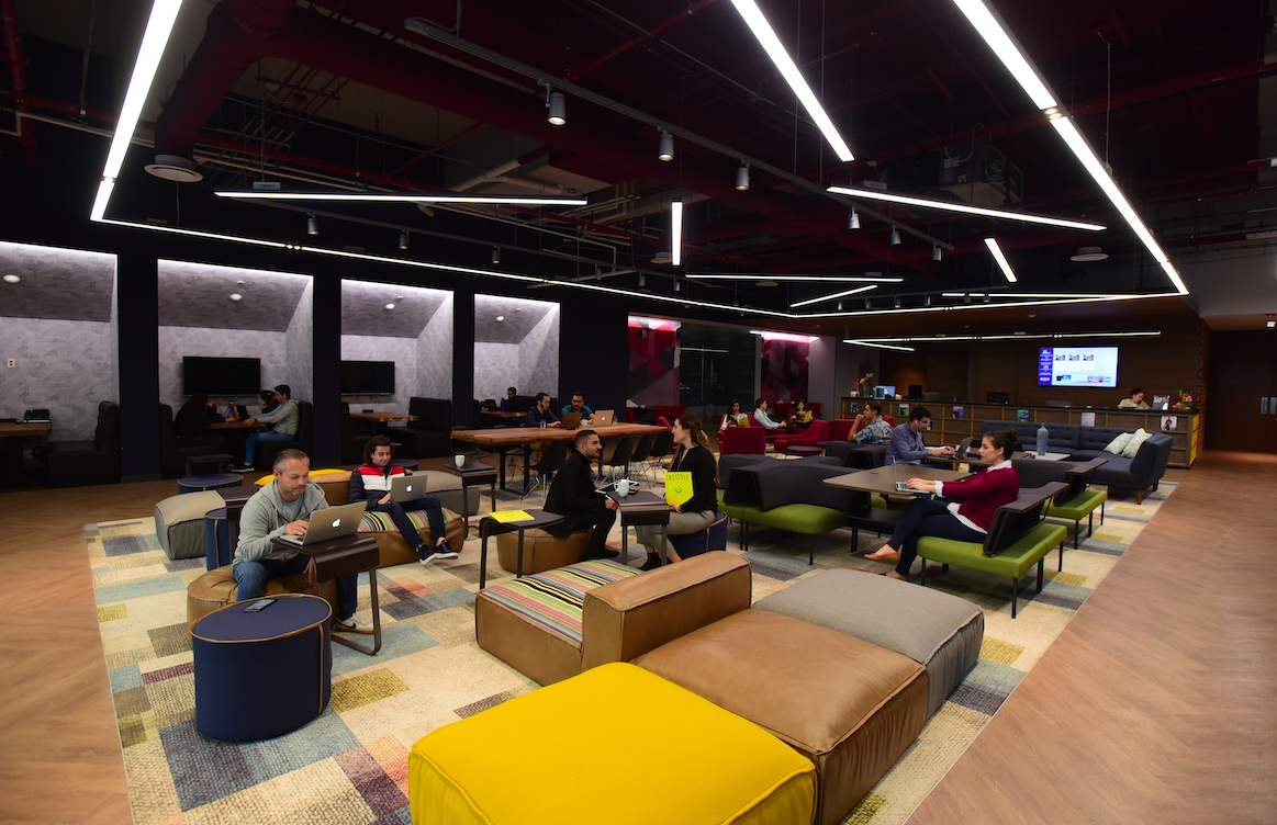 IOS OFFICES ANDARES CORPORATIVO PASEO - GDL image 3