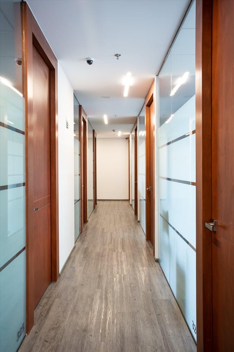 Corporativo SACH image 5