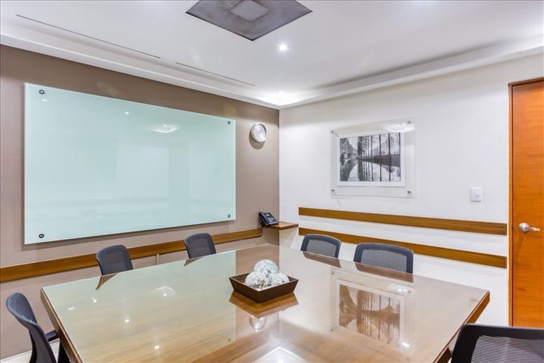 Corporativo SACH image 5