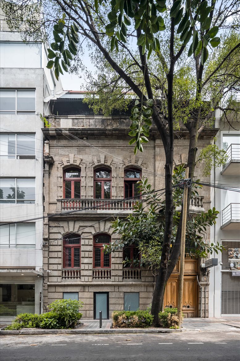 Público Trabajo image 5