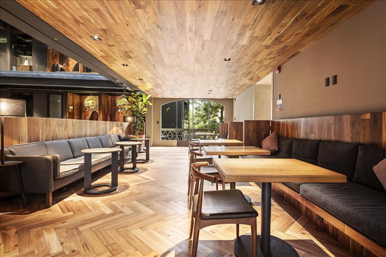 Público Trabajo image 1