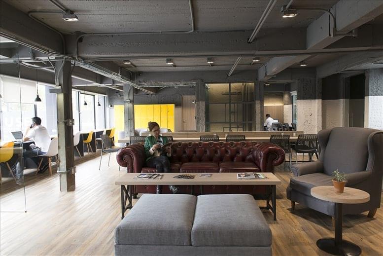 House Coworking image 5