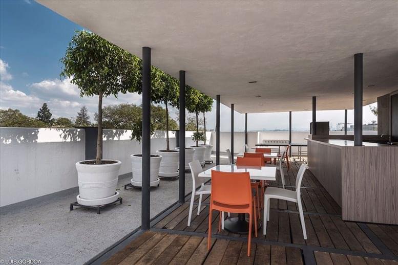 House Coworking image 1