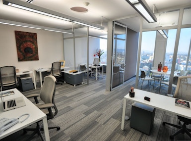 IOS OFFICES MAPFRE image 3