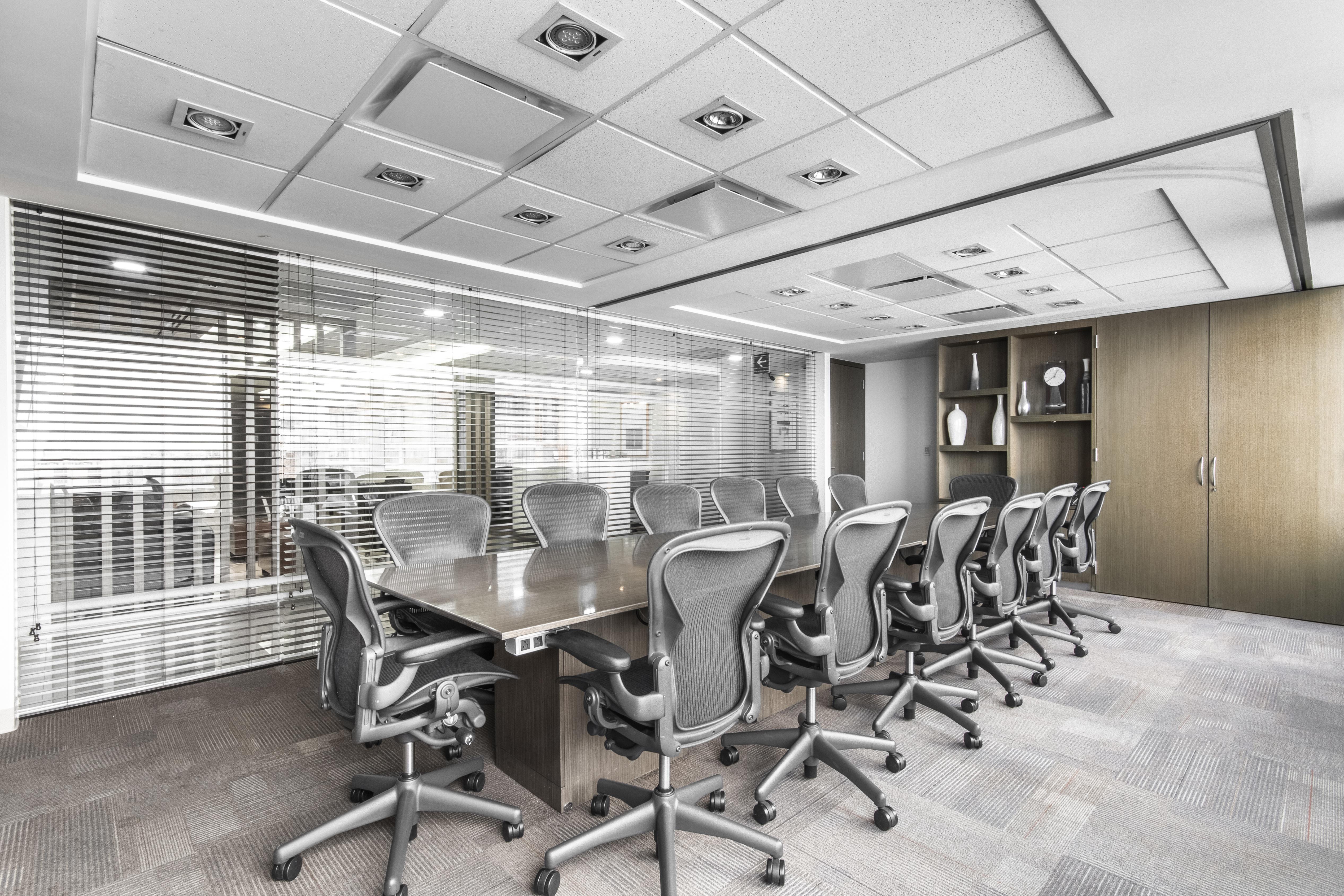 Regus - Mexico City, Ejercito Nacional image 4