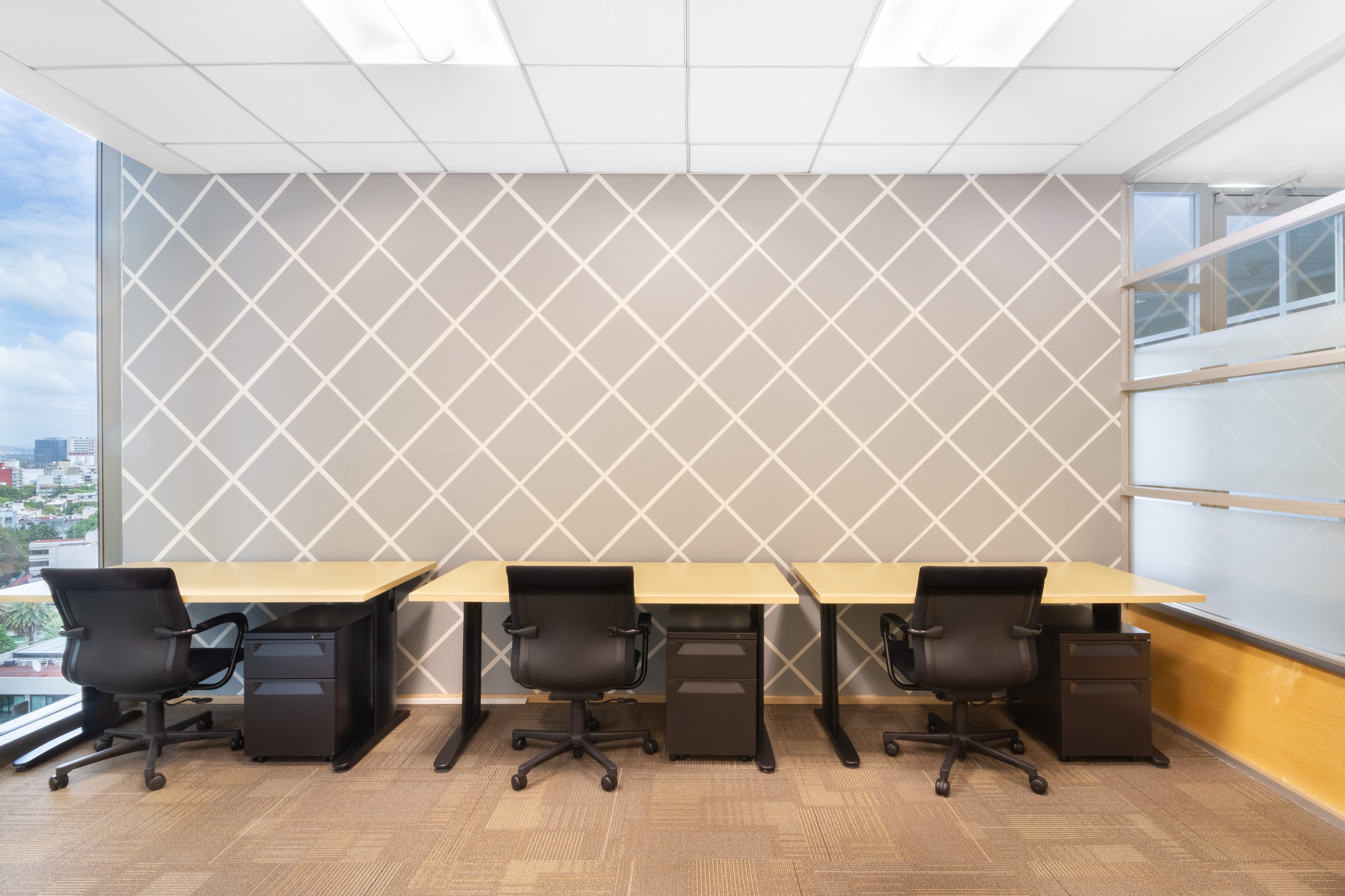 Regus - Mexico City, Palmas Torre Esmeralda II image 3