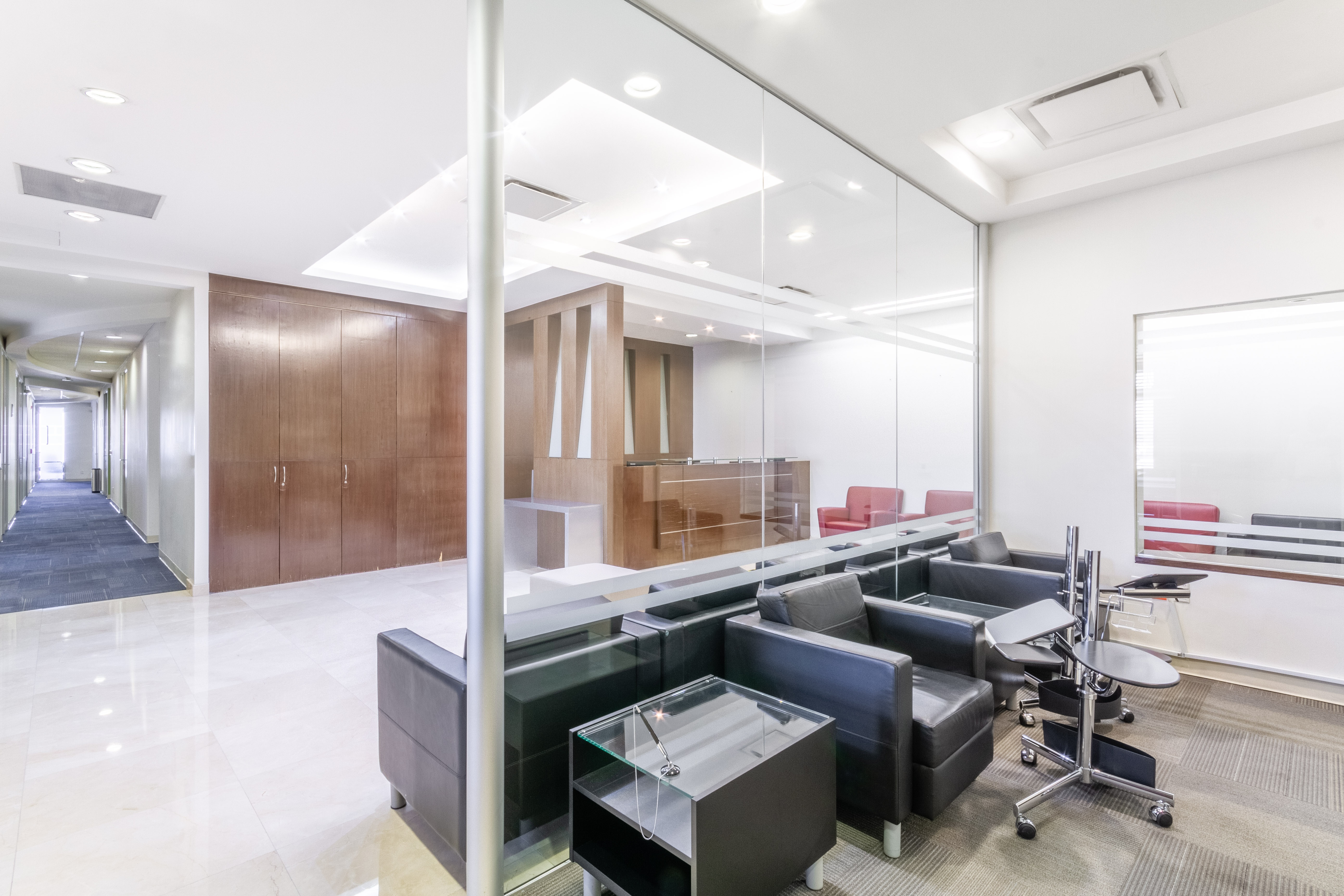 Regus - Mexico City, Samara Shops image 5