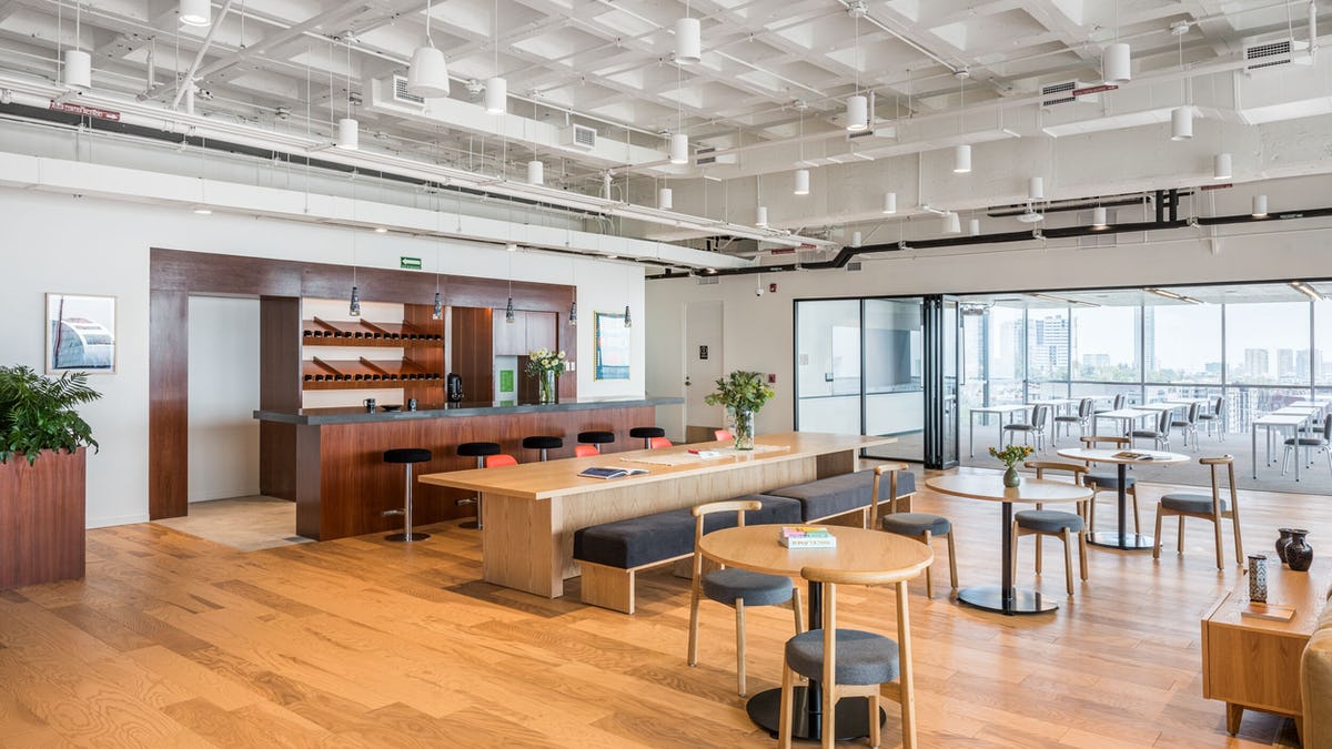 WeWork Prolongación Paseo De La Reforma 1015 image 5