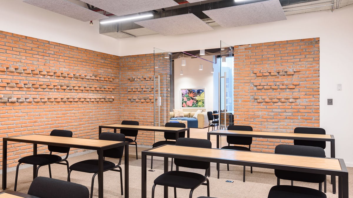 WeWork Avenida Circuito Frida Kahlo 303 image 3