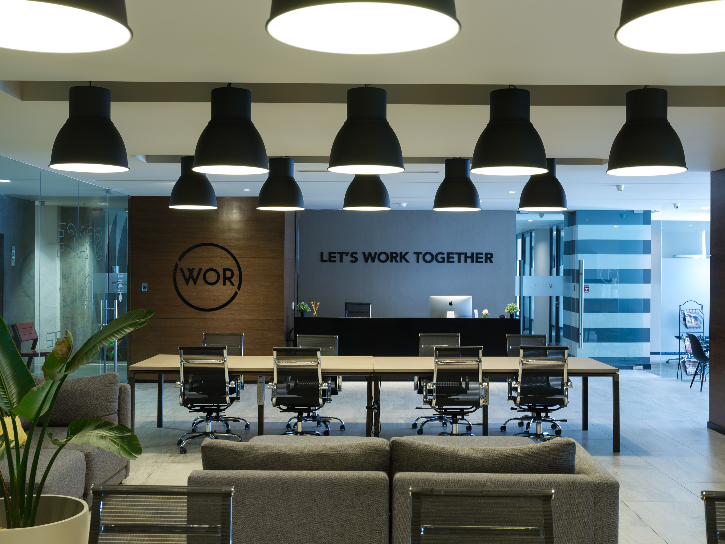 Wor Garza Sada image 2