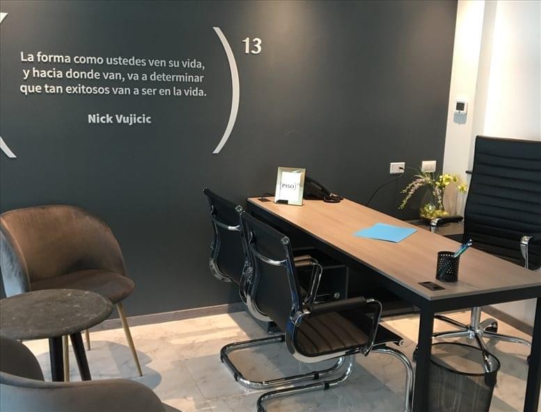 Piso 13 Business Center image 4