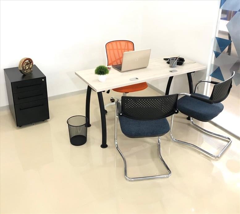 OFICINAS PUNTA 214 image 2