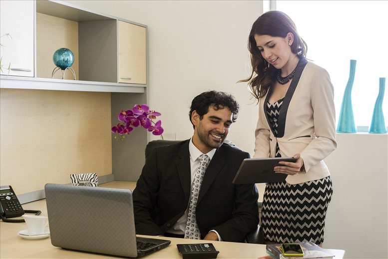 Centro de Negocios Avanti Puebla La Paz image 1